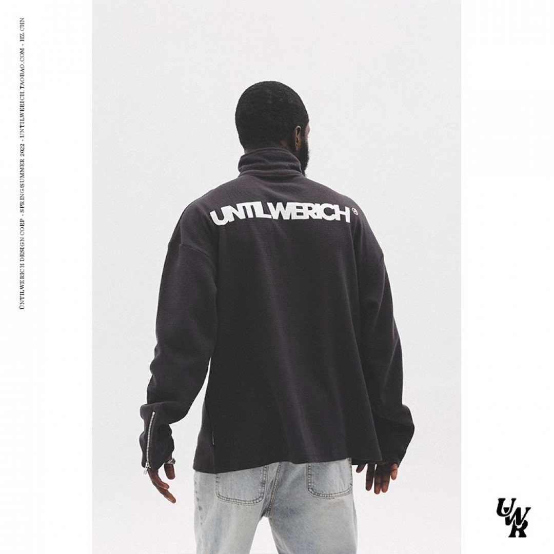 Long Sleeve Graphic T-Shirt