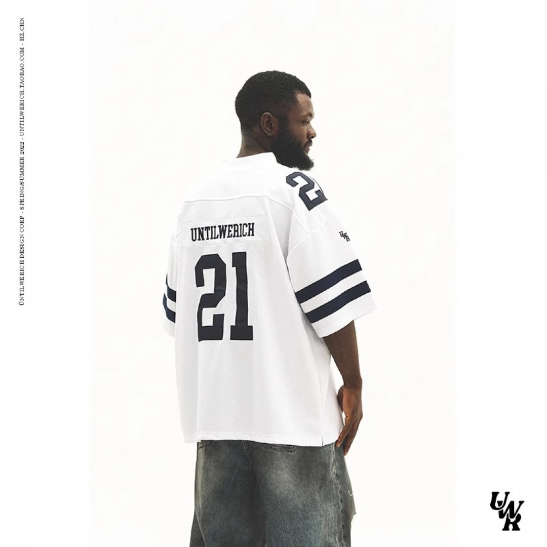 Cropped Long Sleeve Top